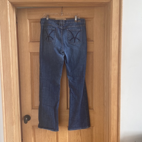 Kut from the Kloth Jeans.  Great condition!  Great Cut! - Picture 3 of 3